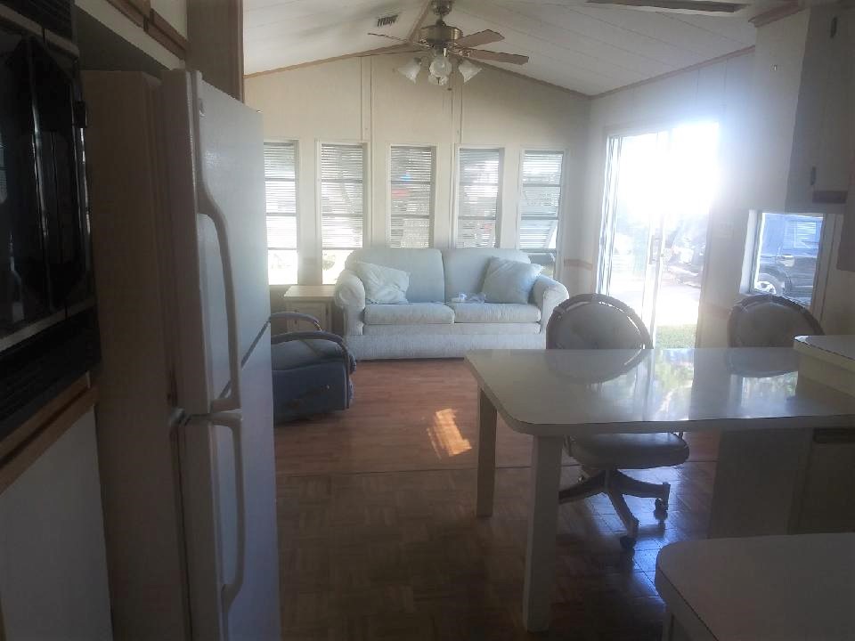 HOMES FOR SALE / RENT Happy Days RV Park