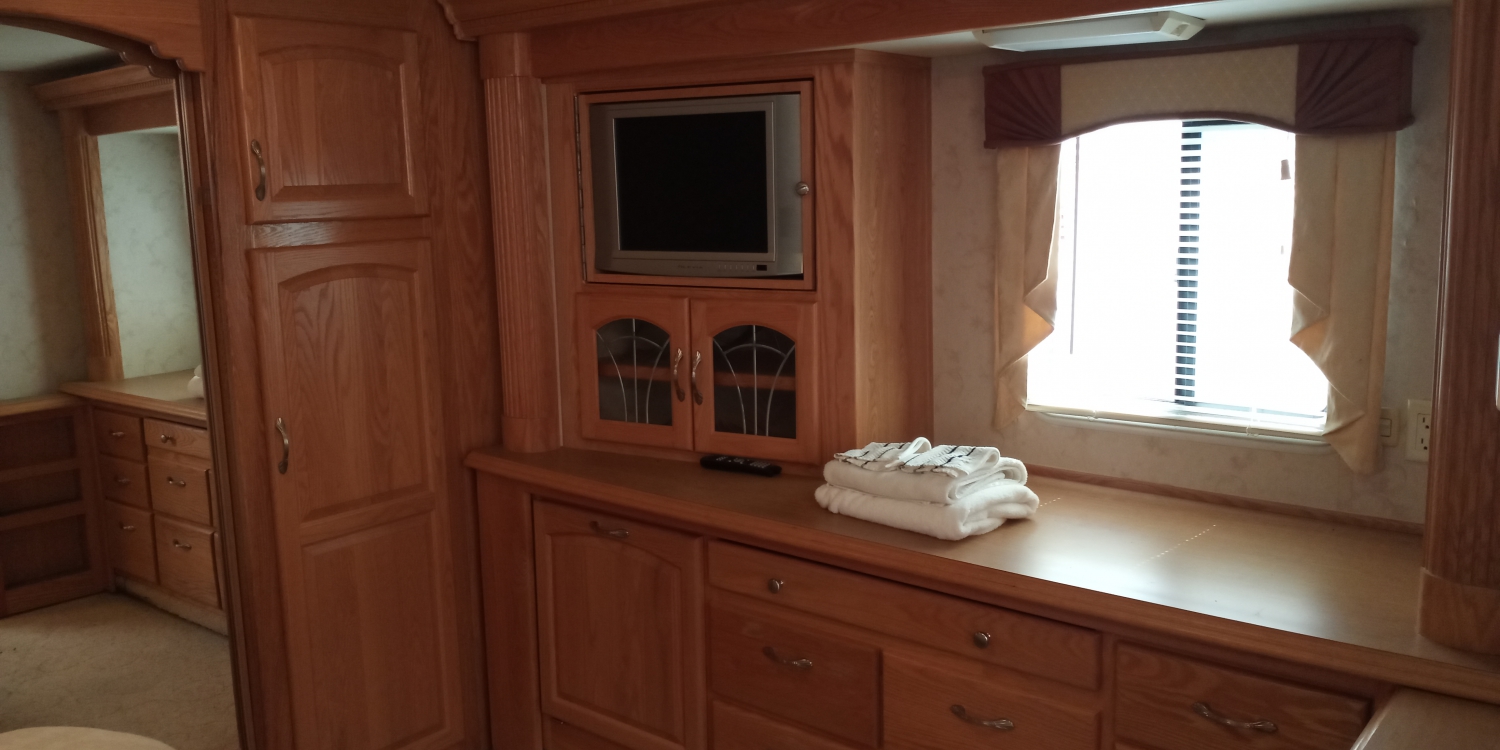 HOMES FOR SALE / RENT Happy Days RV Park